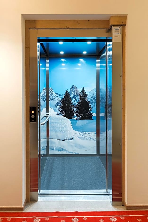 Alpen Chalet - Charme Mountain Hotel -