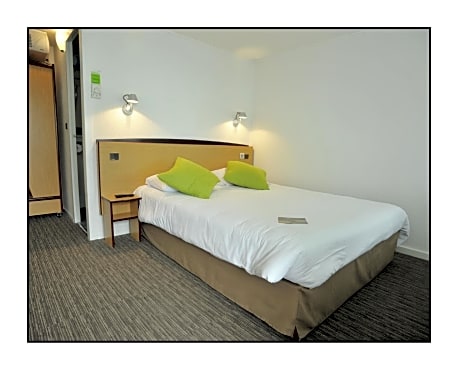 Campanile Chalons En Champagne Saint Martin Hotel