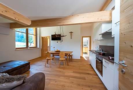 Seebacher Apartments