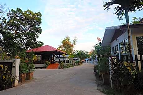 Plern Resort