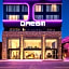 Dream Hollywood by Hyatt