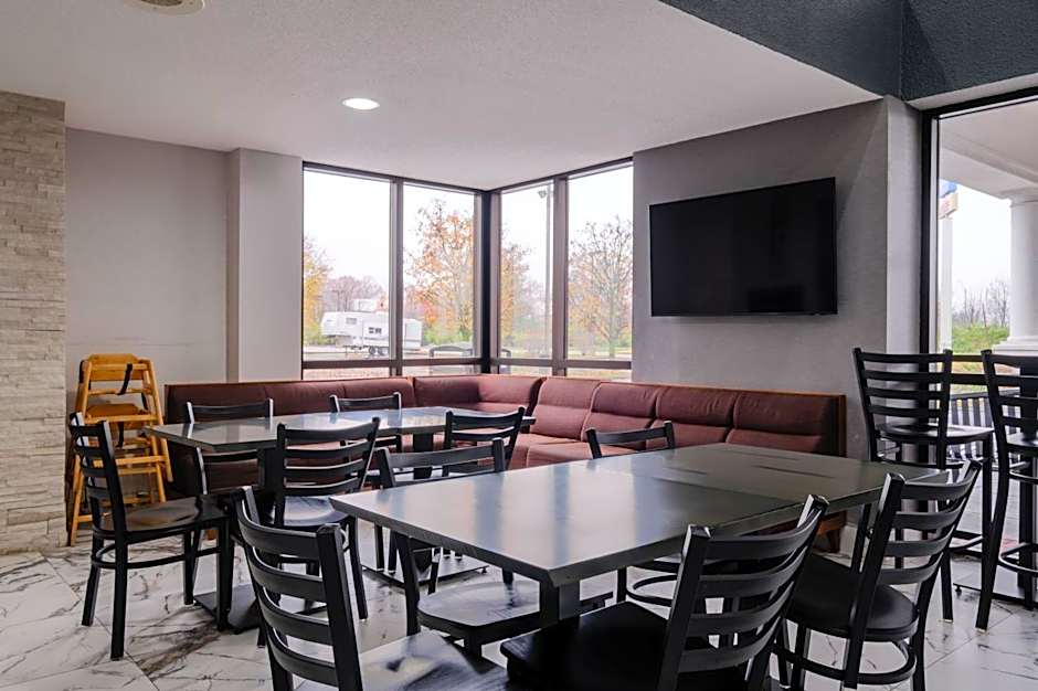 Baymont by Wyndham Louisville Airport South