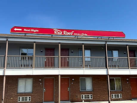 Red Roof Inn & Suites Swansea