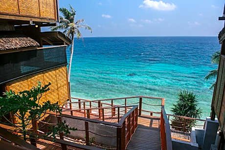 Freddies Santai Sumurtiga