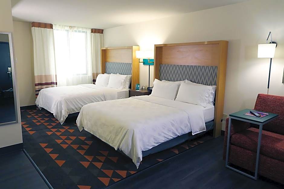 Holiday Inn Champaign By IHG