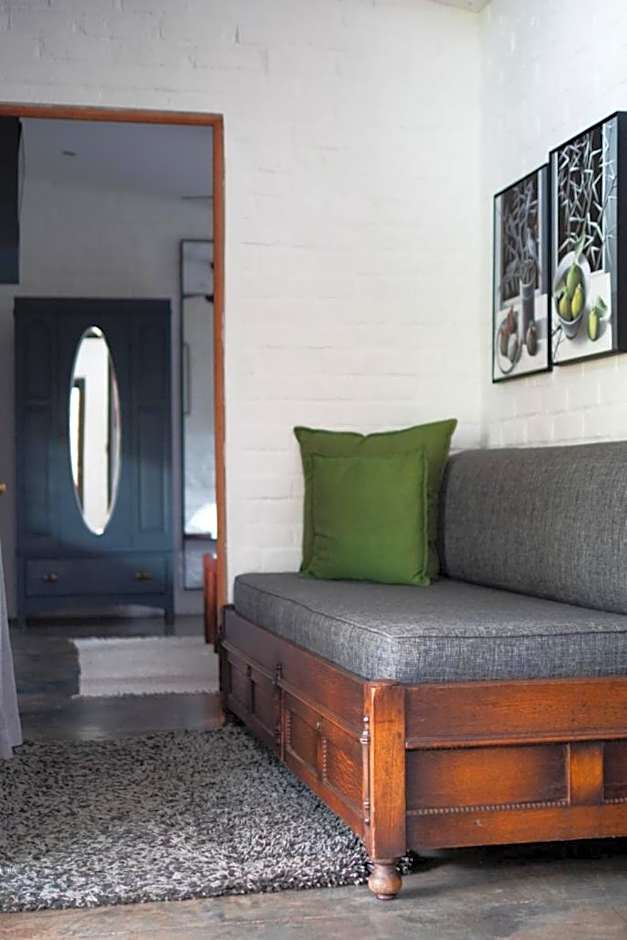 Liedjiesbos Urban Olive Farm Accommodation