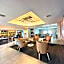 La Quinta Inn & Suites by Wyndham Decatur