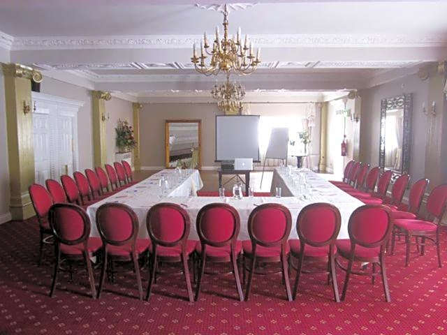 The Saracens Head Hotel
