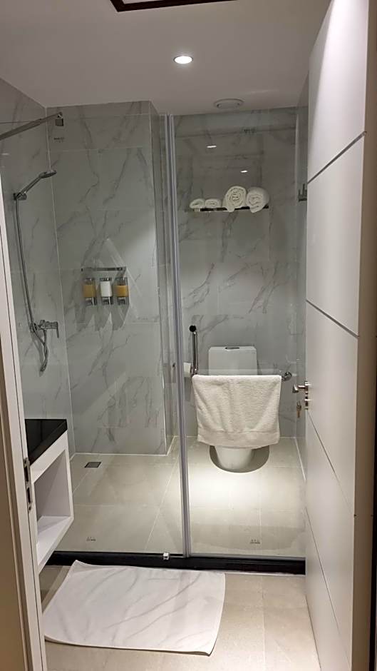 Elements Hotel & Shops Curacao