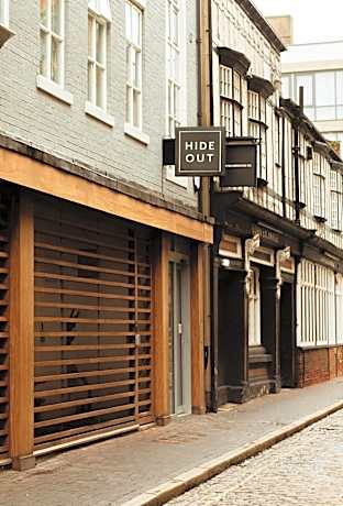 HIDEOUT Hotel