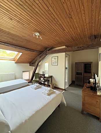 Classic Twin Room