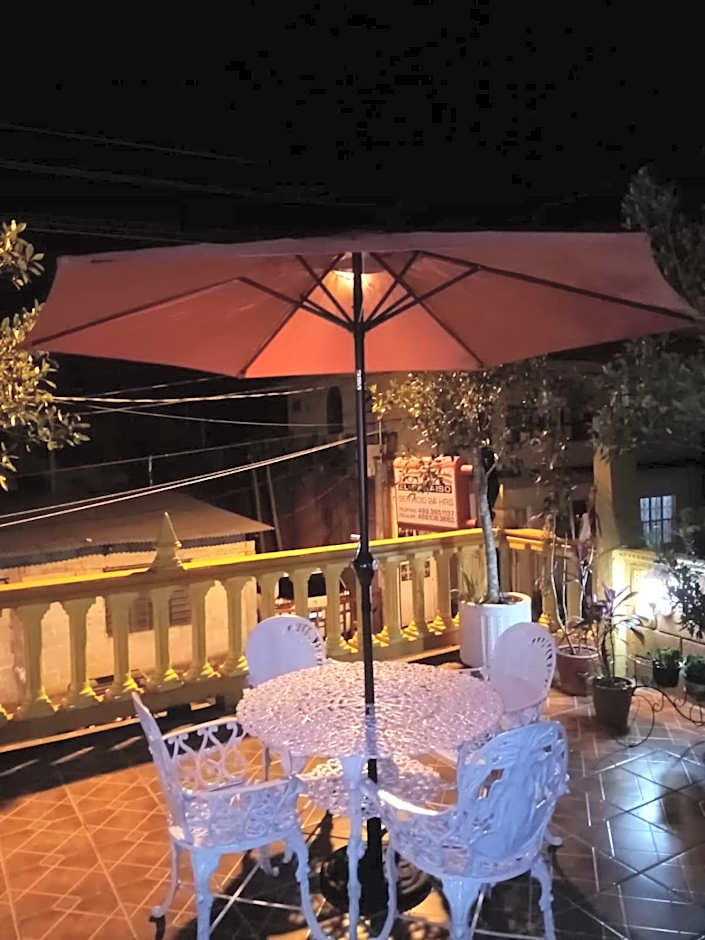 POSAD FAMILIAR EL PARAiSO