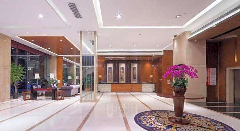 Leisure Hotel