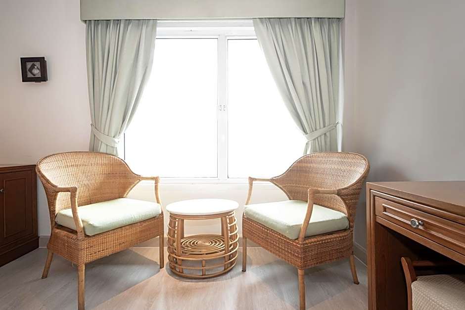 Baan Sukhumvit Soi 18