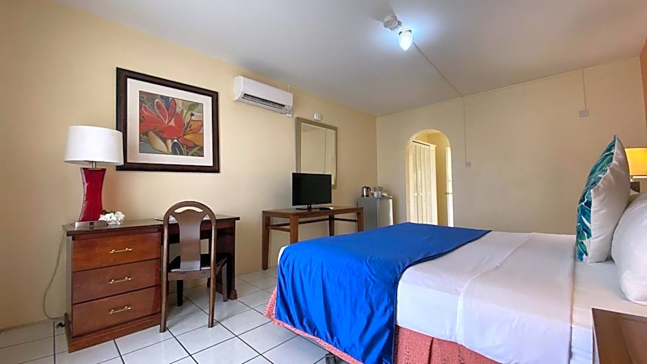 Bay Gardens Inn