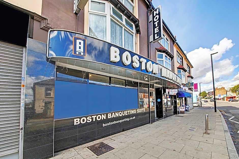 OYO Bostons Manor Hotel