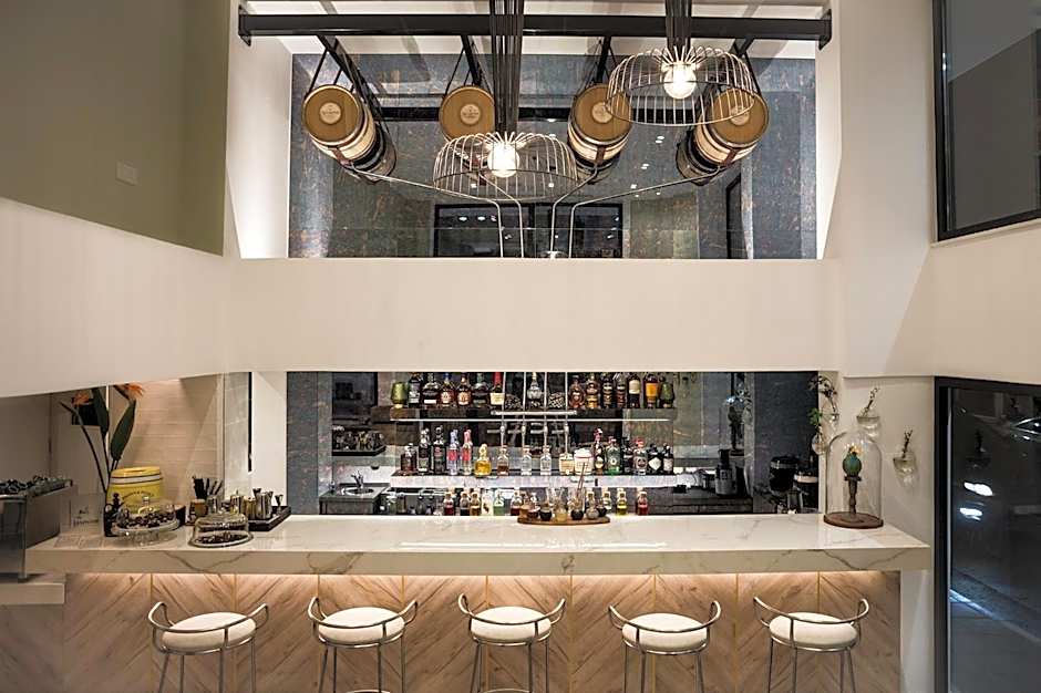 Roseum Boutique Hotel