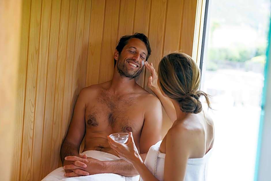 TreeLodgy, The Tree House