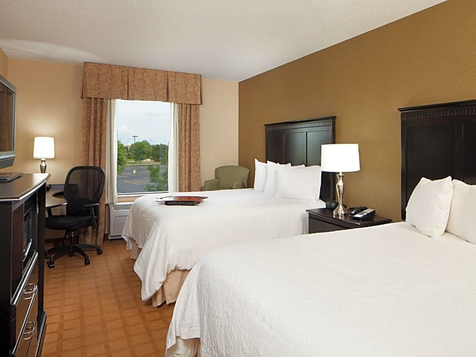 Hampton Inn & Suites Chicago/Saint Charles