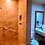 Le Blanc Inn & Suites