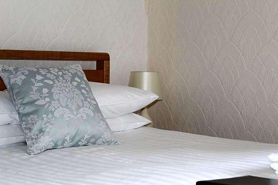 The Bay House Lake View Guest House - Adults Only