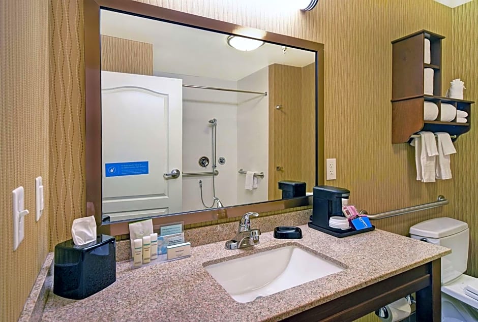 Hampton Inn By Hilton & Suites Milwaukee/Franklin