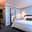 LHotel - face au château - boutique hôtel et séminaires