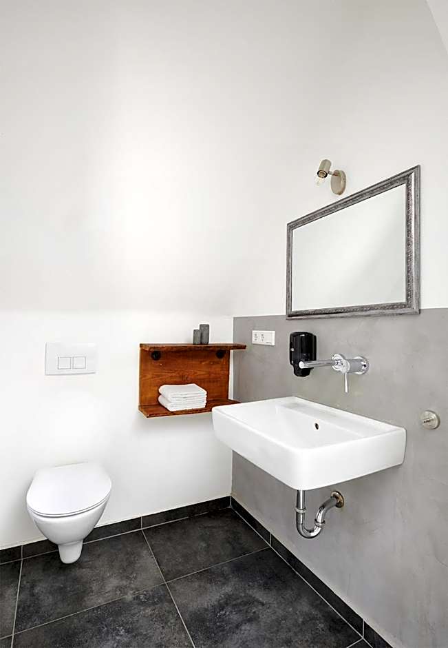 OLD PRINTING HOUSE - Modern I City I 2 Min HBF I E-Ladesäule