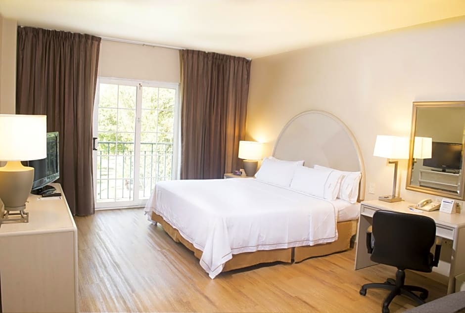 Holiday Inn Express Monterrey Galerias-San Jeronimo By IHG