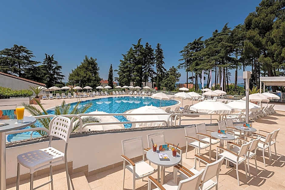 Valamar Pinia Hotel