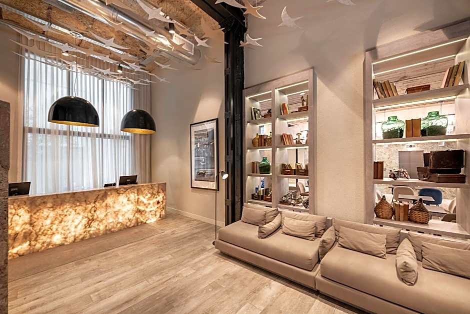 Efe Hotel & Cowork