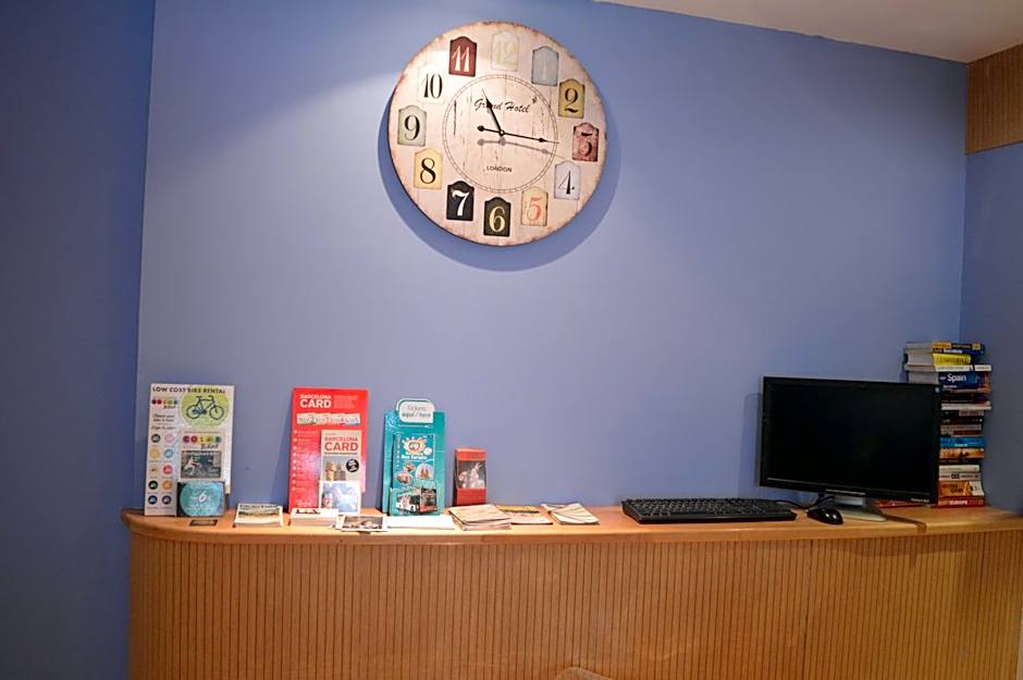 Somnio Hostels
