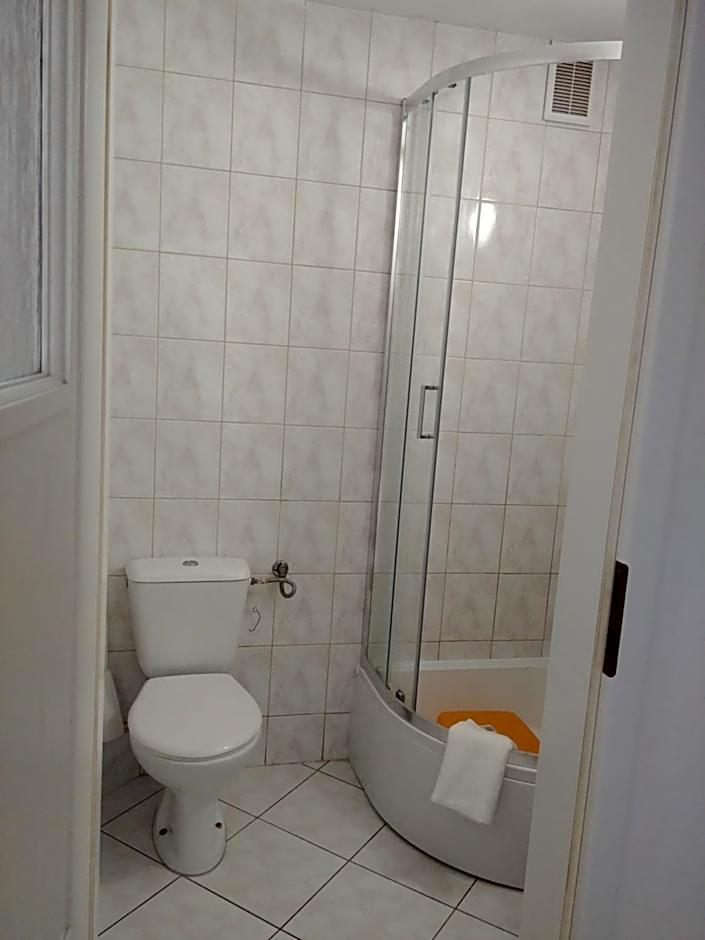 Ośrodek Wczasowy HELIOS