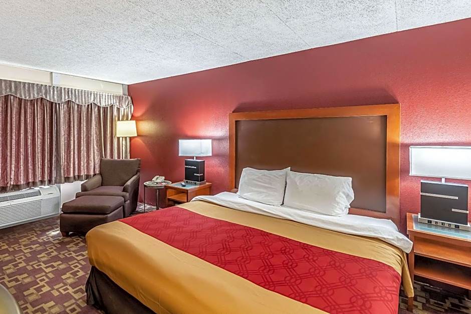 Econo Lodge Zanesville Downtown