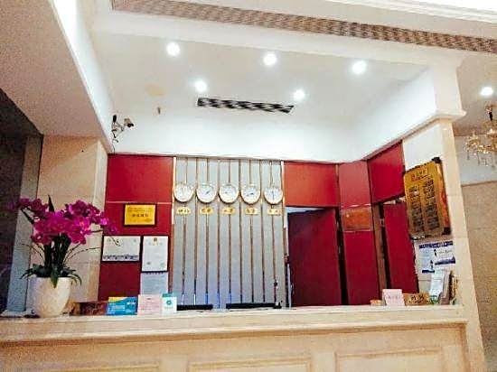 Feiyu Hotel (Guangzhou Zhujiang New Town Wuyangcun Subway Station)