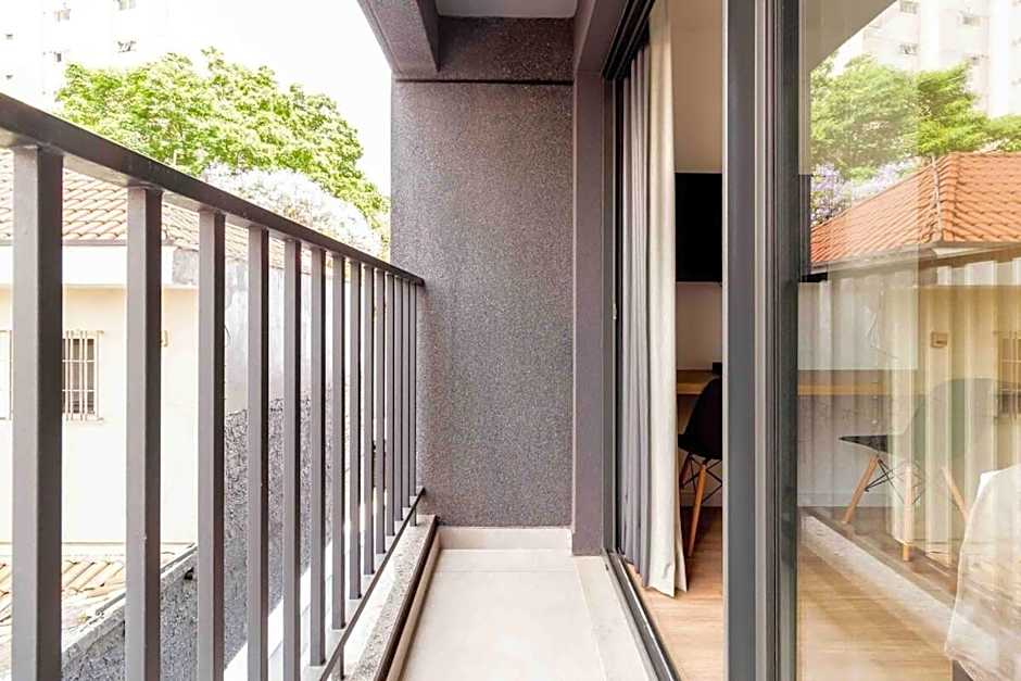 BHomy Brooklin - 300m a pé do metrô LAC210