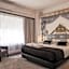 Teatro Boutique Rooms & Suites