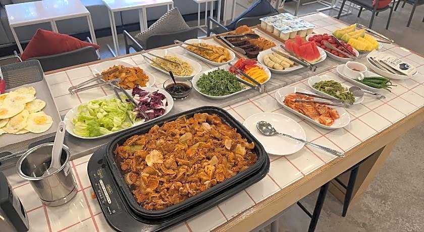 Hotel The Spot (Korea Quality)