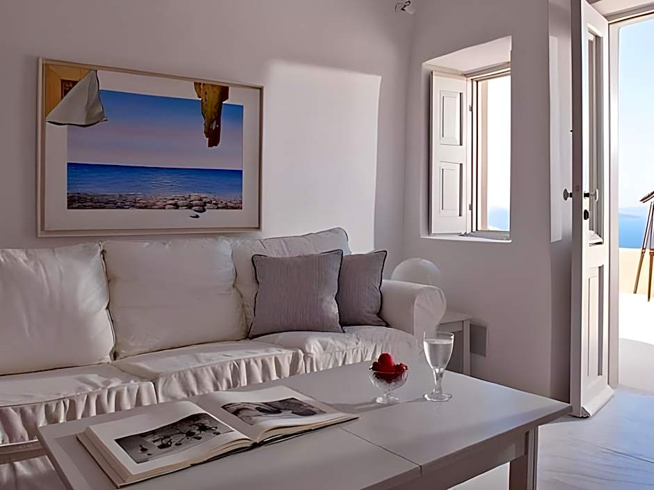 Armeni Village Rooms & Suites