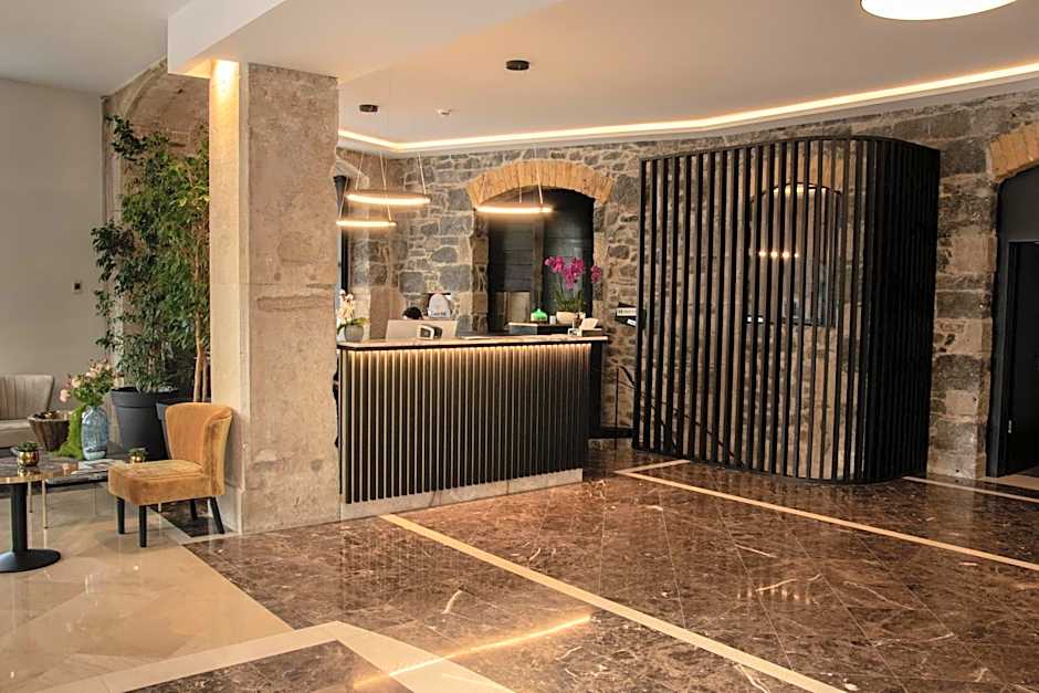 Hotel Montbrillant