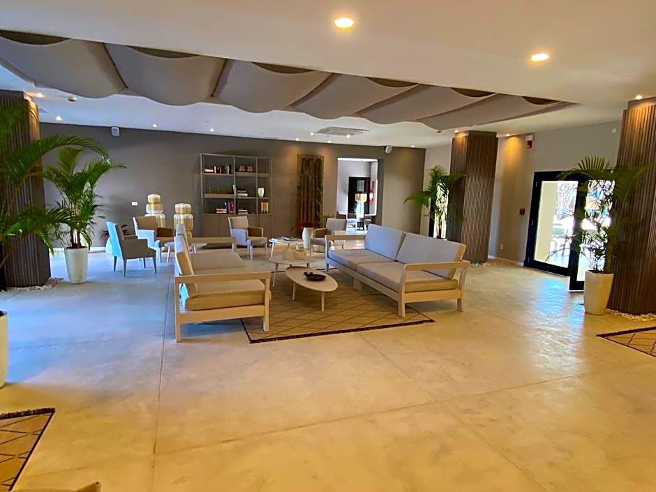 Serena Hotel - Punta del Este - Unico sobre la Playa