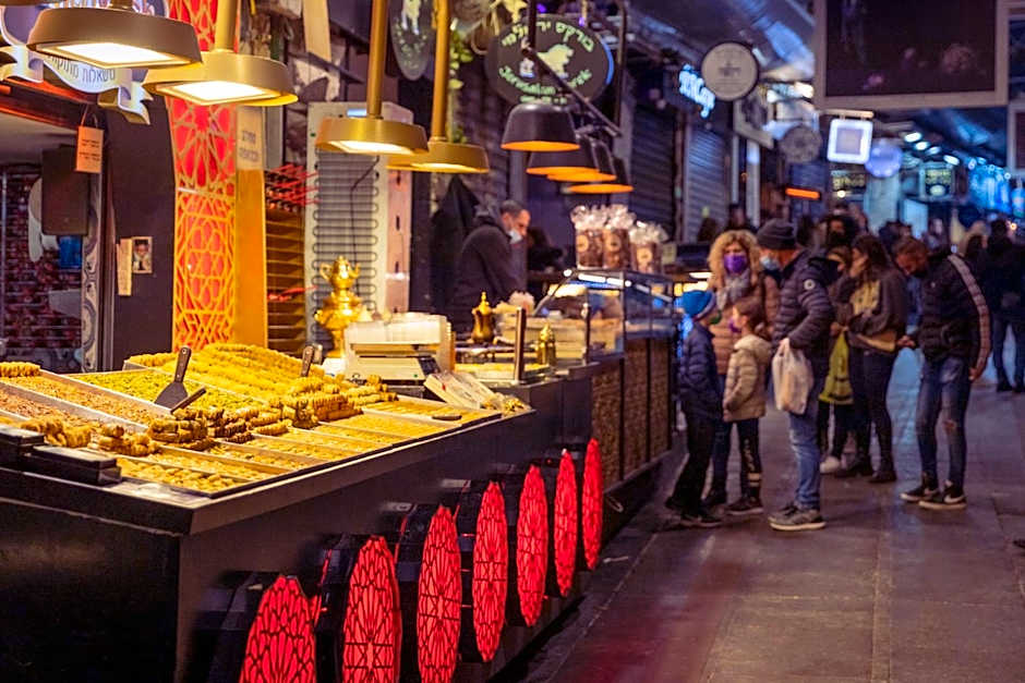 Brown Machne Yehuda