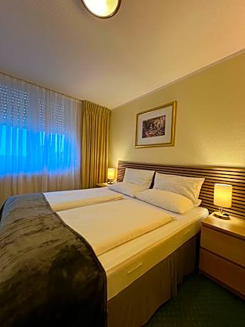Hotel Residenz Stockstadt