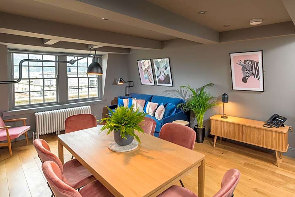 Hiding Space - Trim Street Apartments