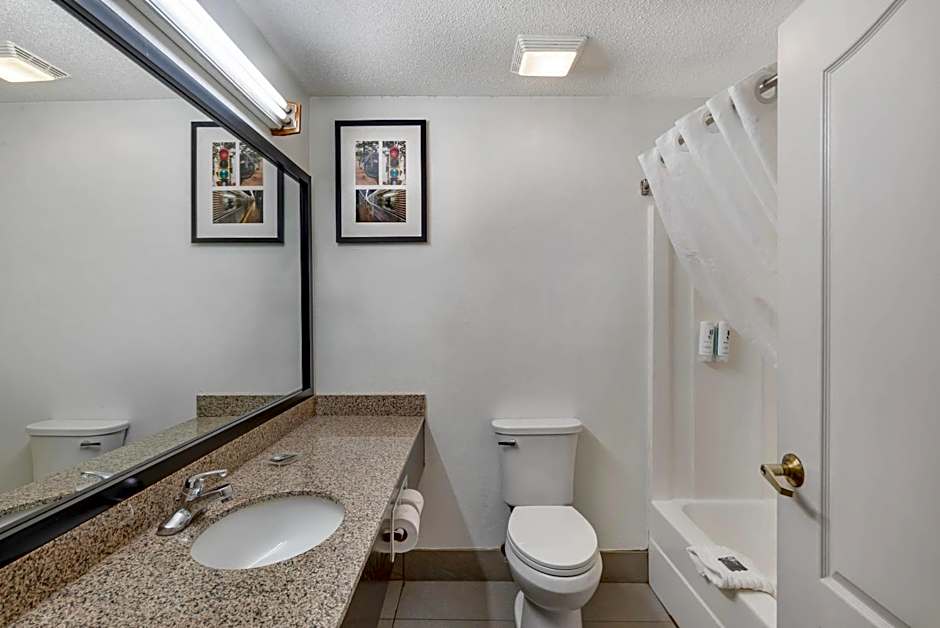 Country Inn & Suites by Radisson, Hiram, GA