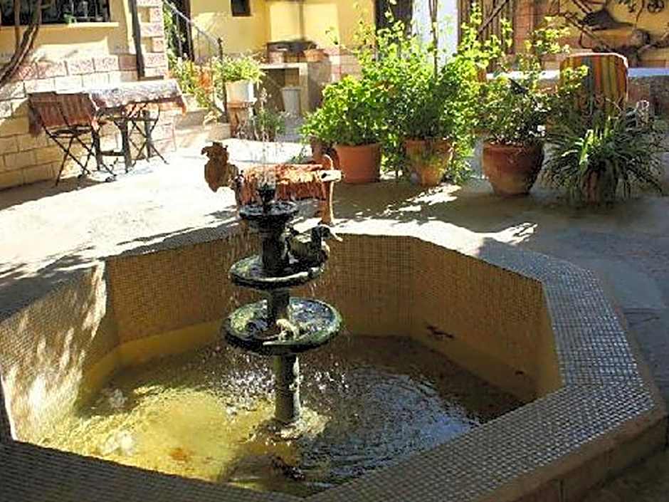 Tuncay Pension