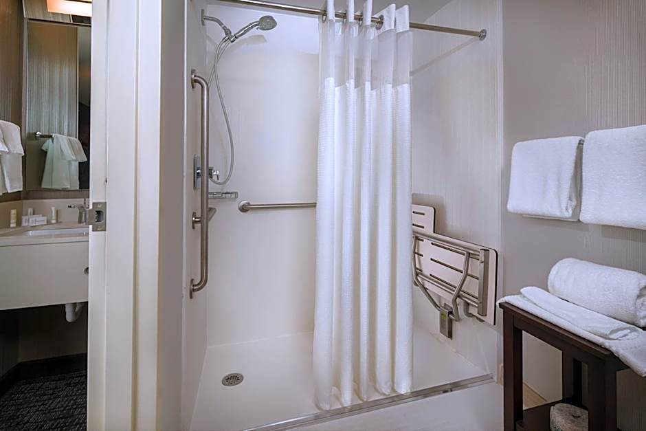 Courtyard by Marriott New Haven Orange/Milford