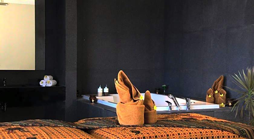 The Luxton Cirebon Hotel And Convention
