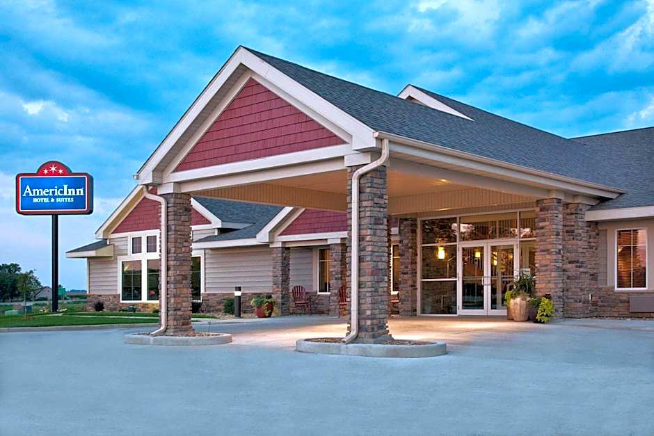 AmericInn by Wyndham Osage