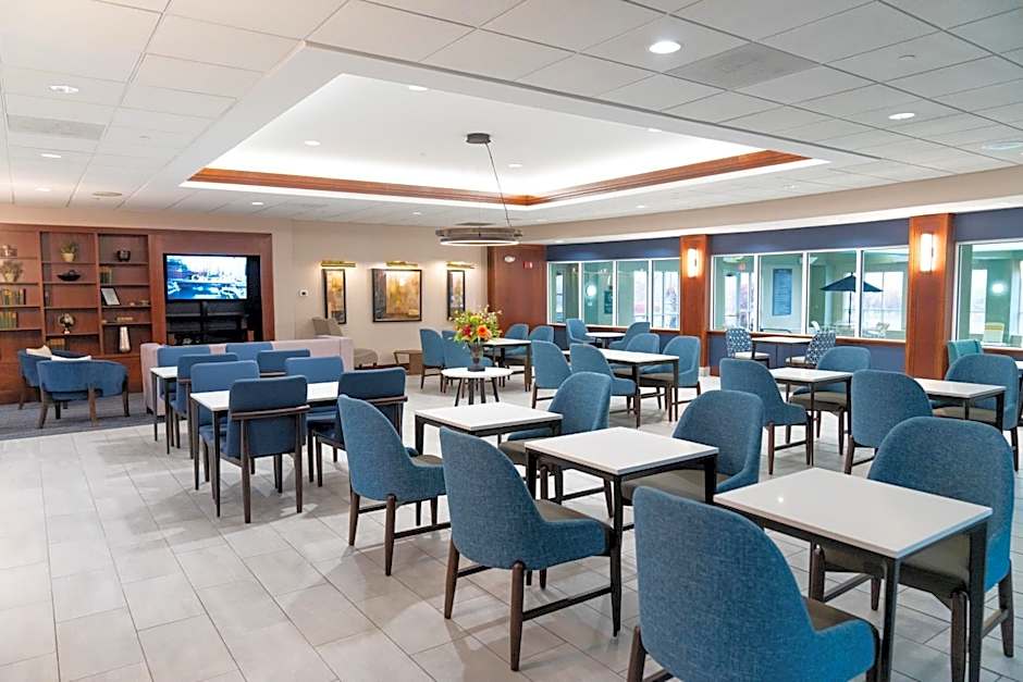 La Quinta Inn & Suites by Wyndham Bannockburn-Deerfield